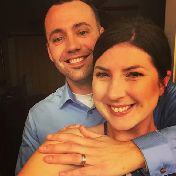 Hello 👋🏻 - Picture 2 of 5